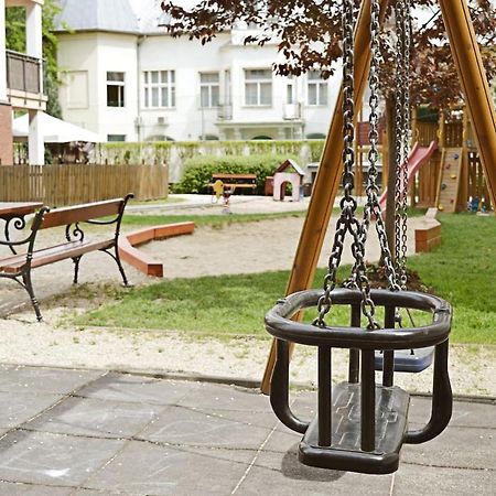 Ilka Garden Apartamento Budapeste Exterior foto